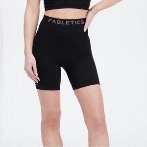Sync Seamless Fabletics Shorts. High waisted 6”. Size: small